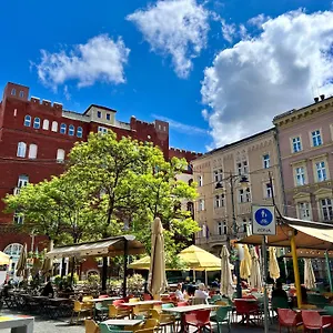 Cedar - Palace District , Budapest Hongrie